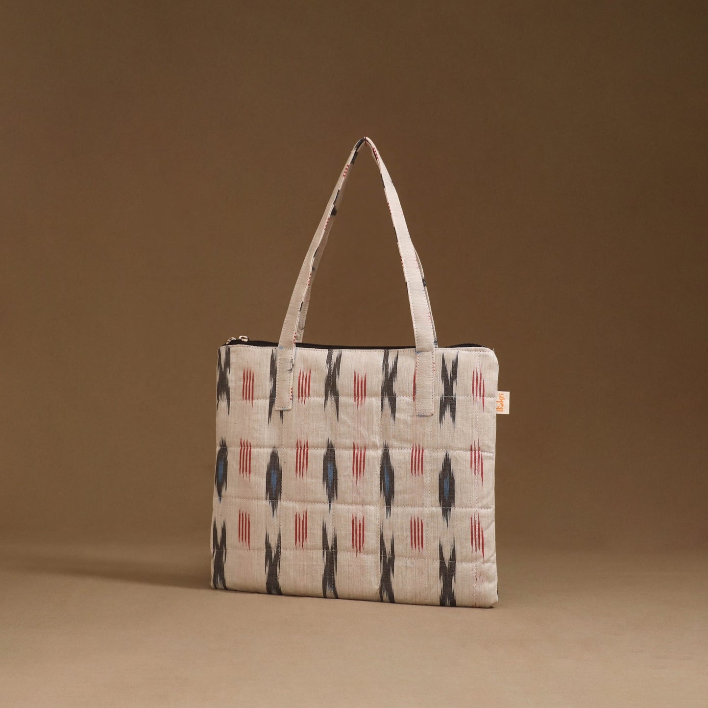 Handcrafted quilted handbag 11