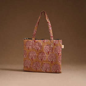 Handcrafted quilted handbag 11