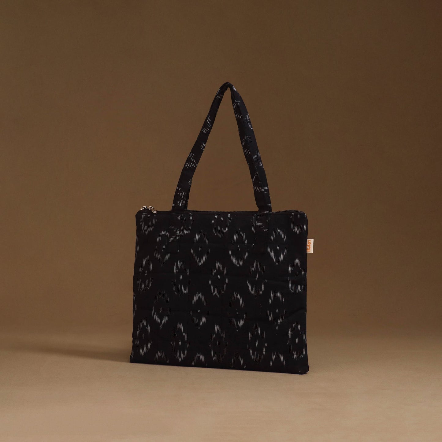 Handcrafted quilted handbag 13