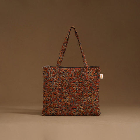 Handcrafted quilted handbag 14