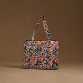 Handcrafted quilted handbag 18