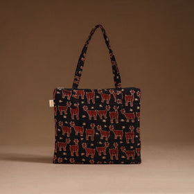 Handcrafted quilted handbag 20