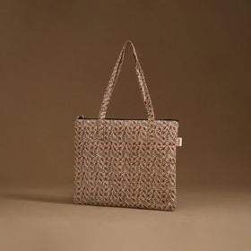 Handcrafted quilted handbag 20