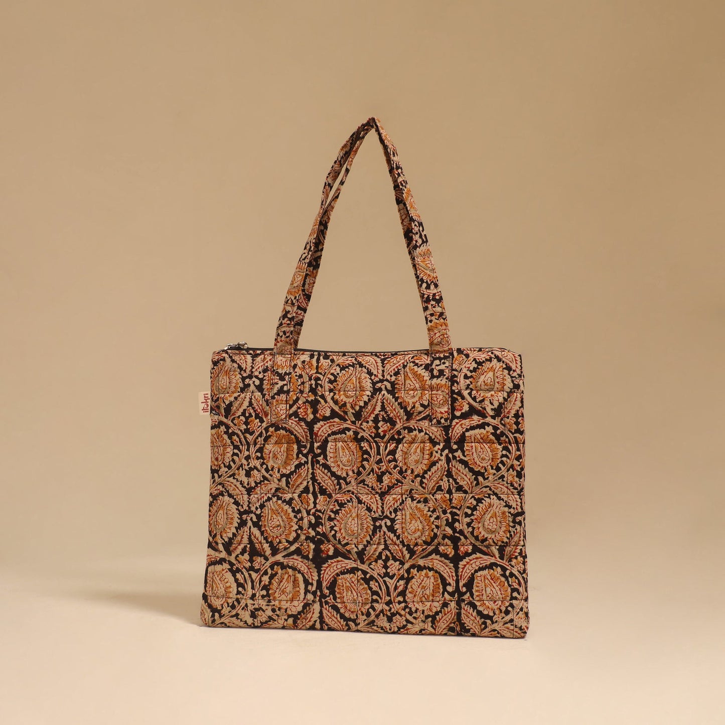Handcrafted quilted handbag 20