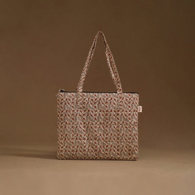 Handcrafted quilted handbag 20