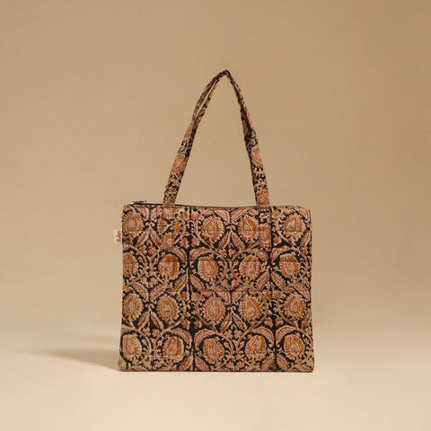 Handcrafted quilted handbag 20