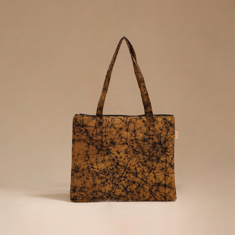 Handcrafted quilted handbag 20