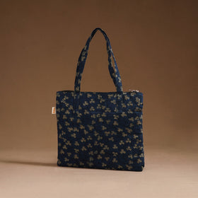 Handcrafted quilted handbag 22