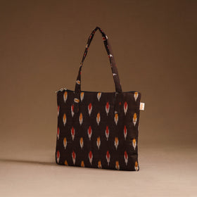 Handcrafted quilted handbag 25