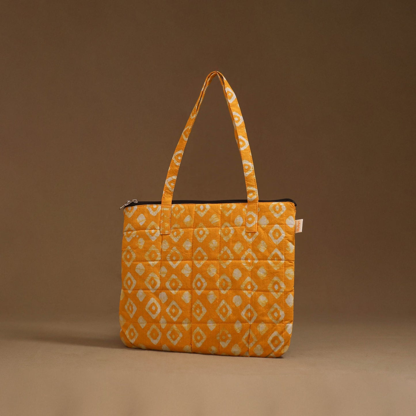 Handcrafted quilted handbag 25