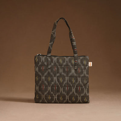 Handcrafted quilted handbag 27