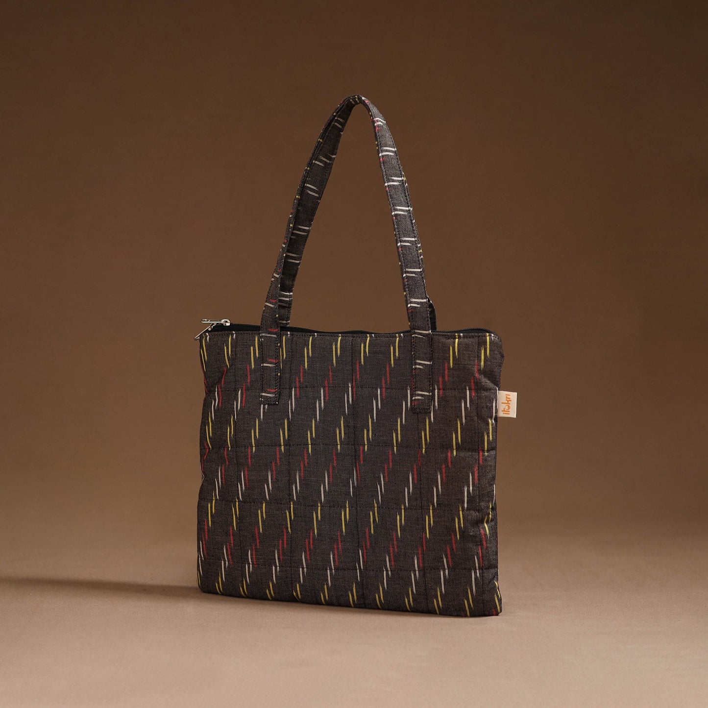 Handcrafted quilted handbag 29