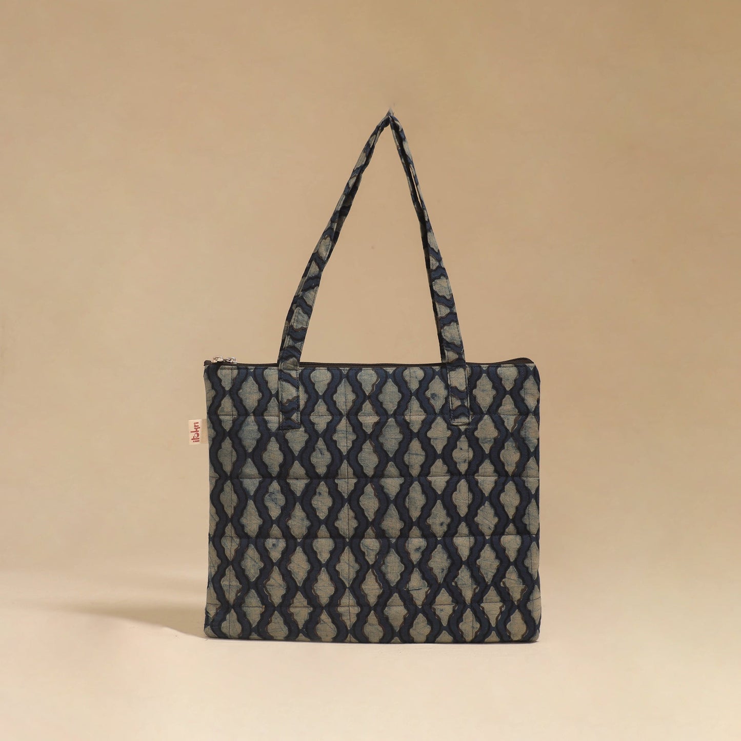 Handcrafted quilted handbag 29