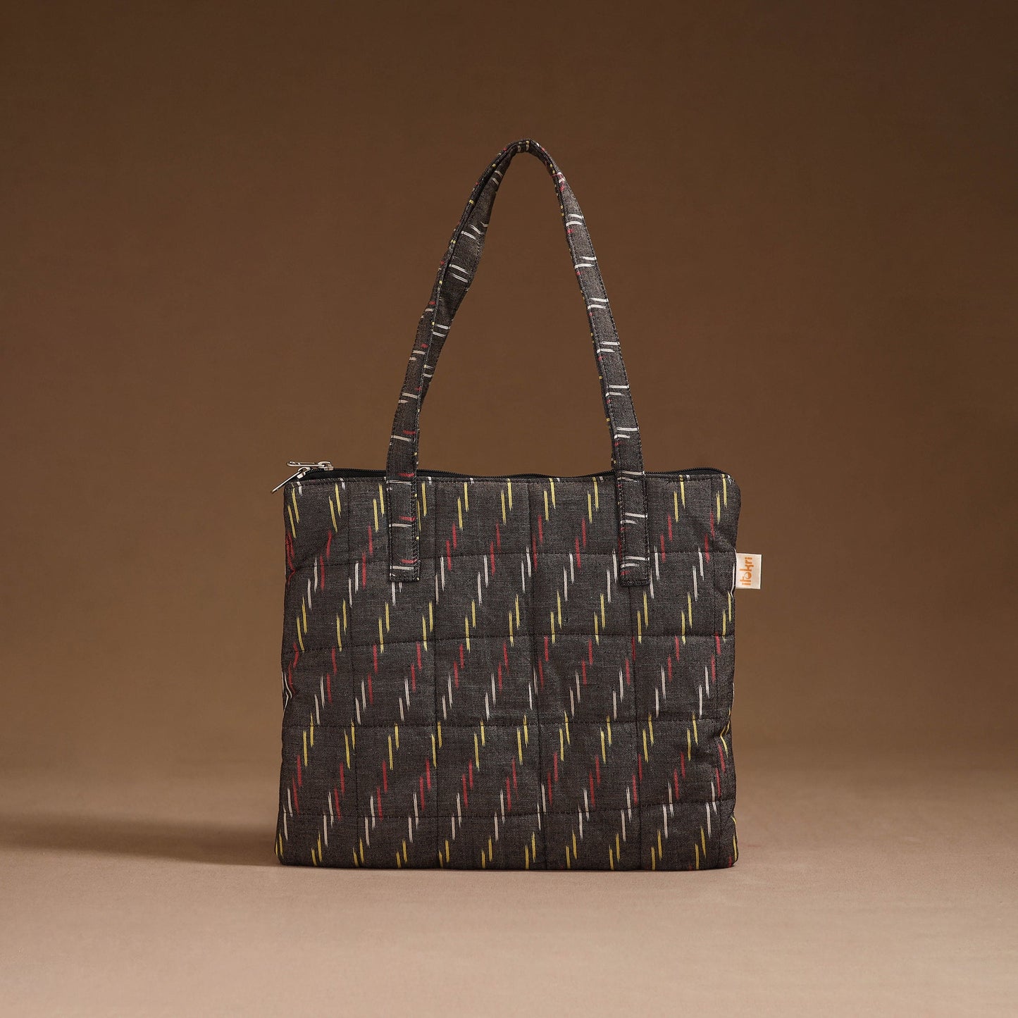 Handcrafted quilted handbag 29