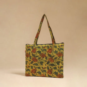 Handcrafted quilted handbag 30