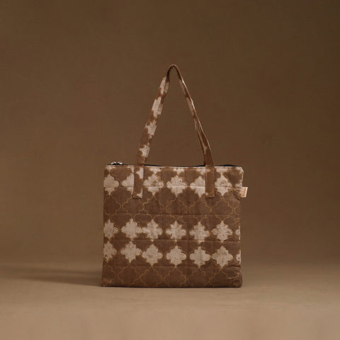 Handcrafted quilted handbag 31