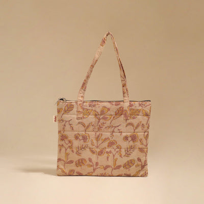 Handcrafted quilted handbag 33