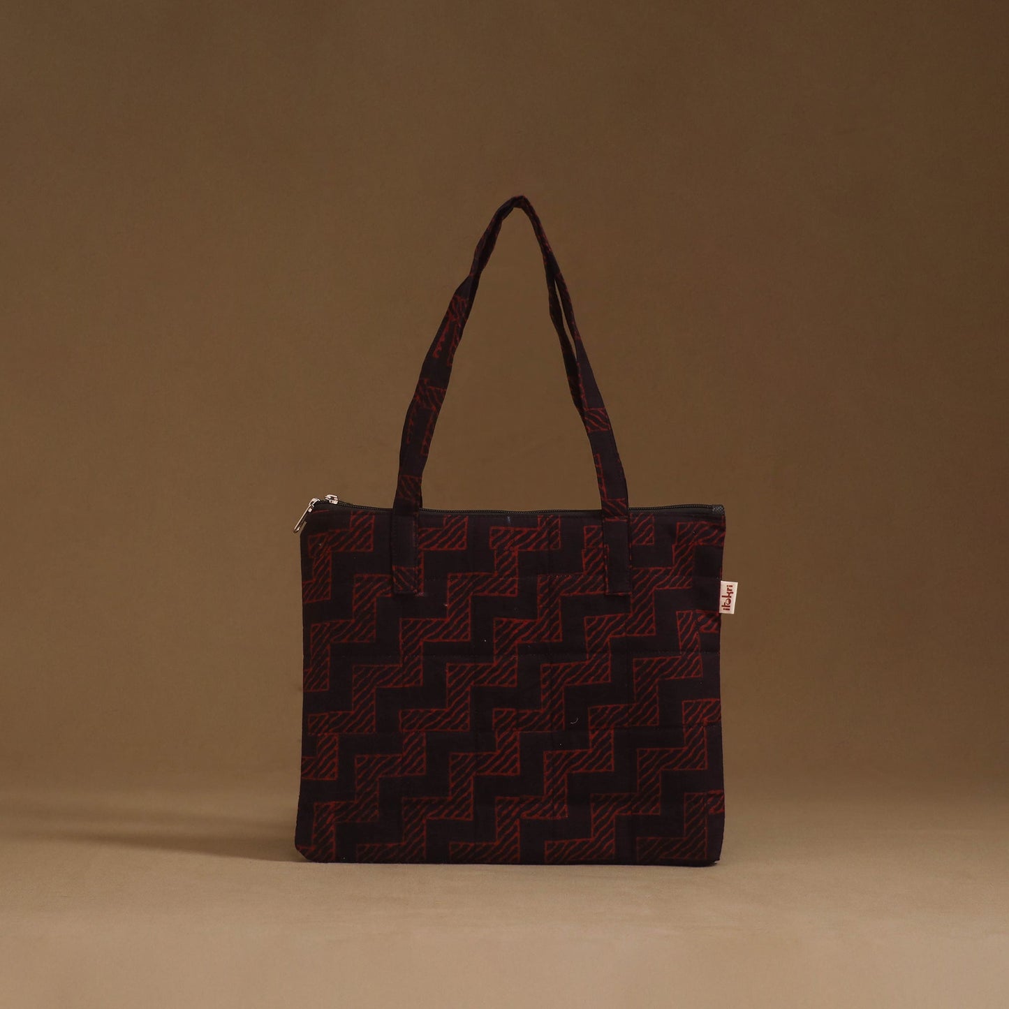 Handcrafted quilted handbag 34