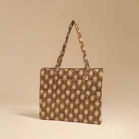 Handcrafted quilted handbag 35