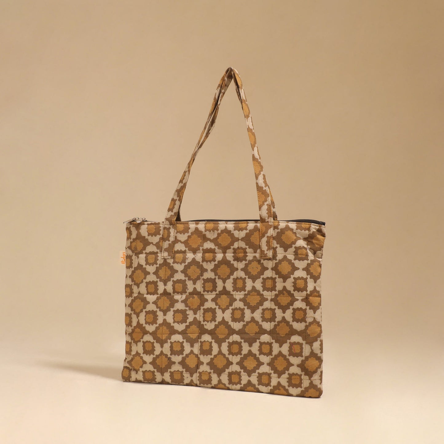 Handcrafted quilted handbag 36