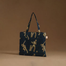 Handcrafted quilted handbag 37