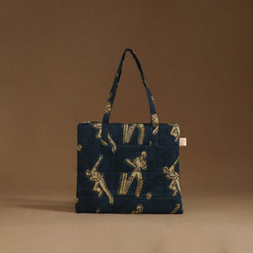 Handcrafted quilted handbag 37