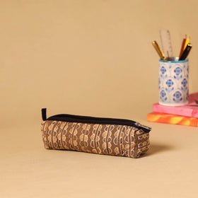 Handcrafted quilted pencil pouch 12