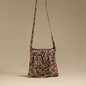 Handcrafted quilted sling bag 01