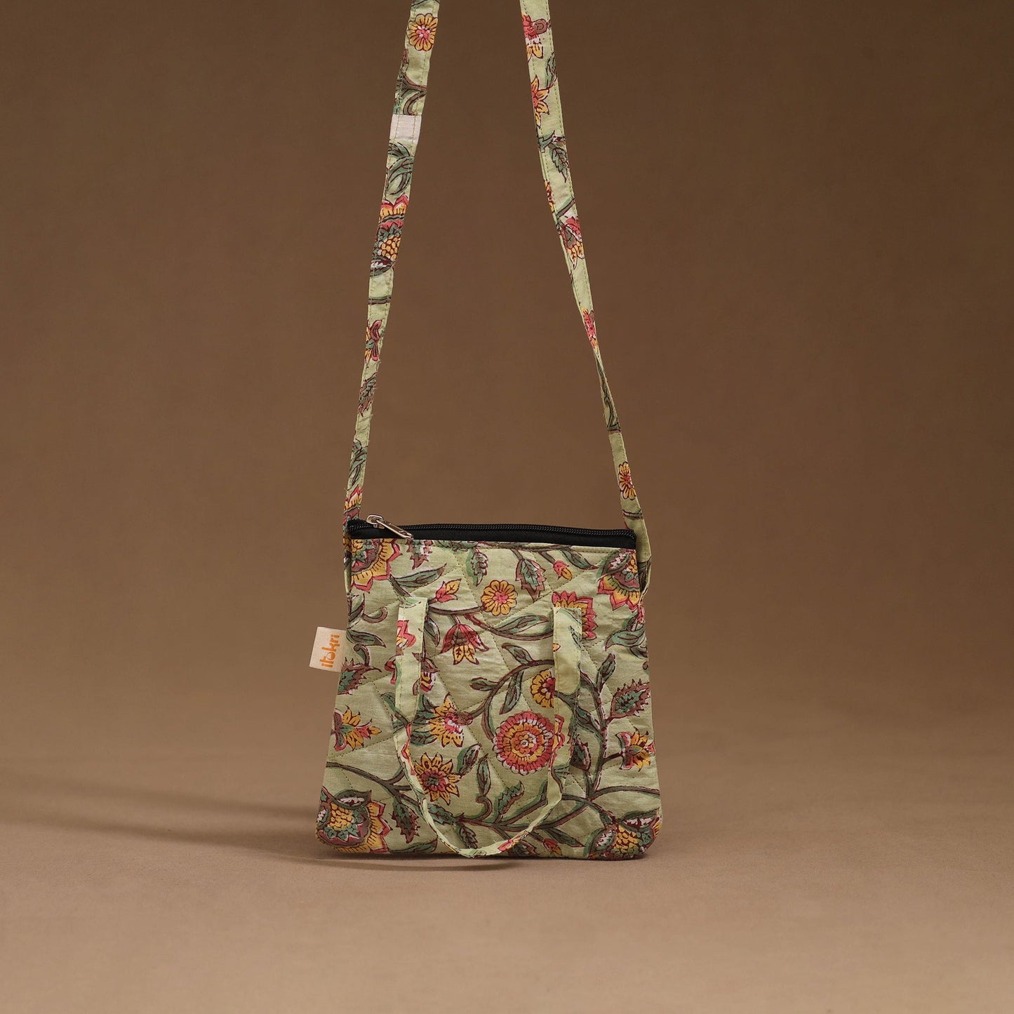 Handcrafted quilted sling bag 02