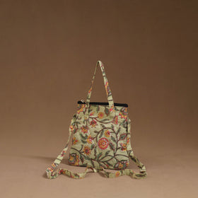 Handcrafted quilted sling bag 02