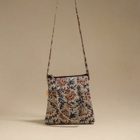 Handcrafted quilted sling bag 03