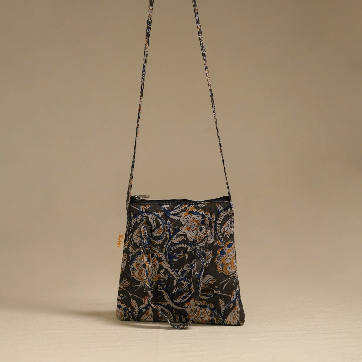 Handcrafted quilted sling bag 05
