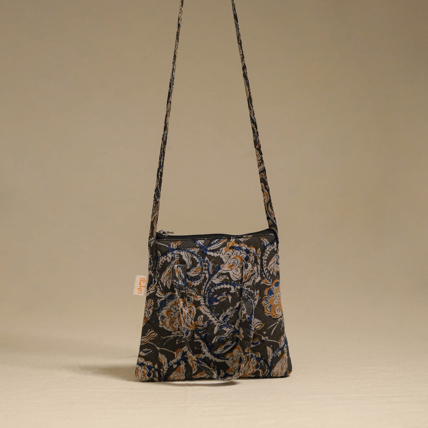 Handcrafted quilted sling bag 05