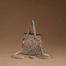 Handcrafted quilted sling bag 05