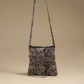 Handcrafted quilted sling bag 07