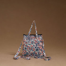 Handcrafted quilted sling bag 08