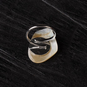 Handcrafted seashell ring (adjustable) 15