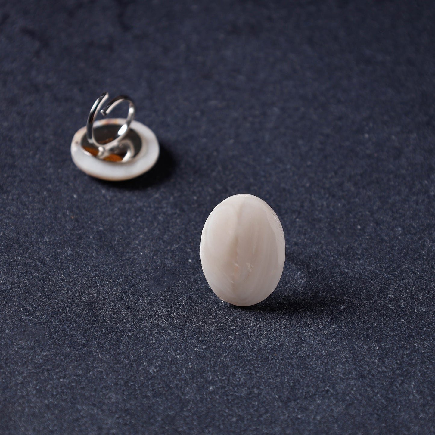 Handcrafted Seashell Ring (Adjustable)