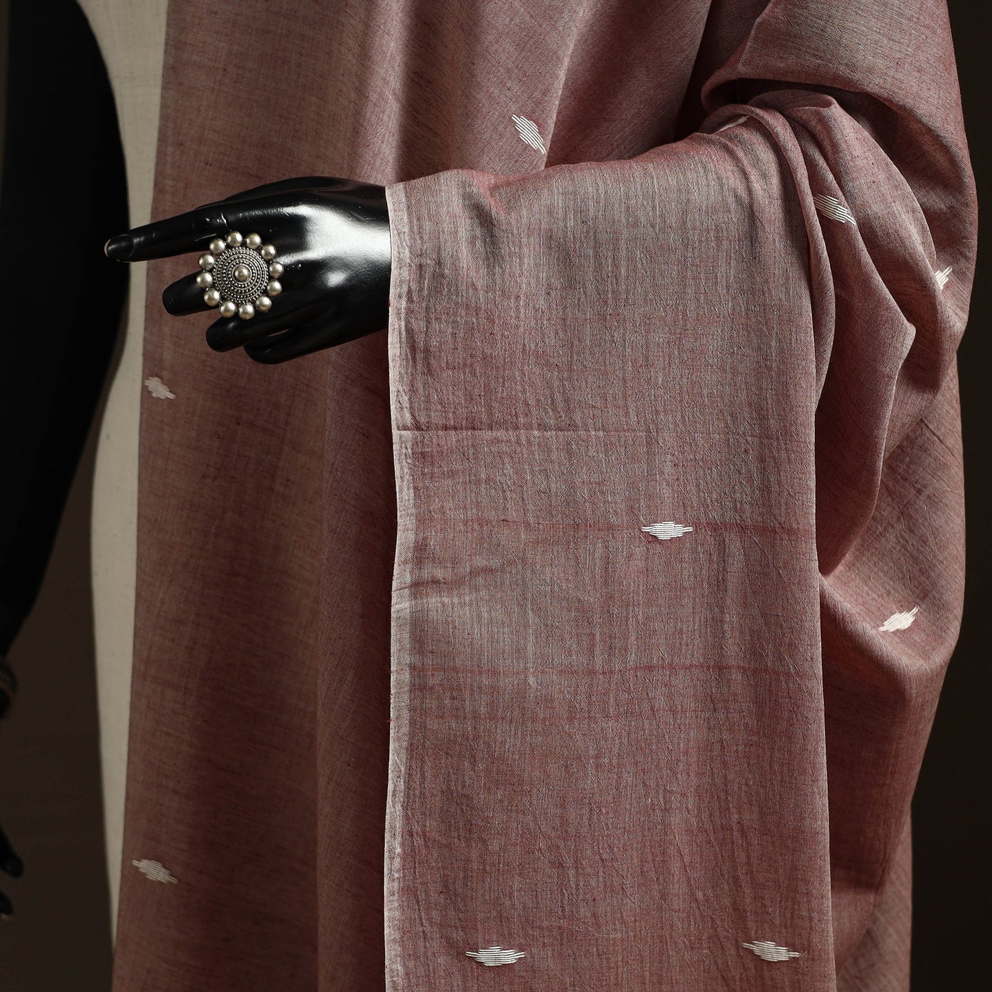 Handloom cotton burdwan jamdani dupatta 10 - handcrafted