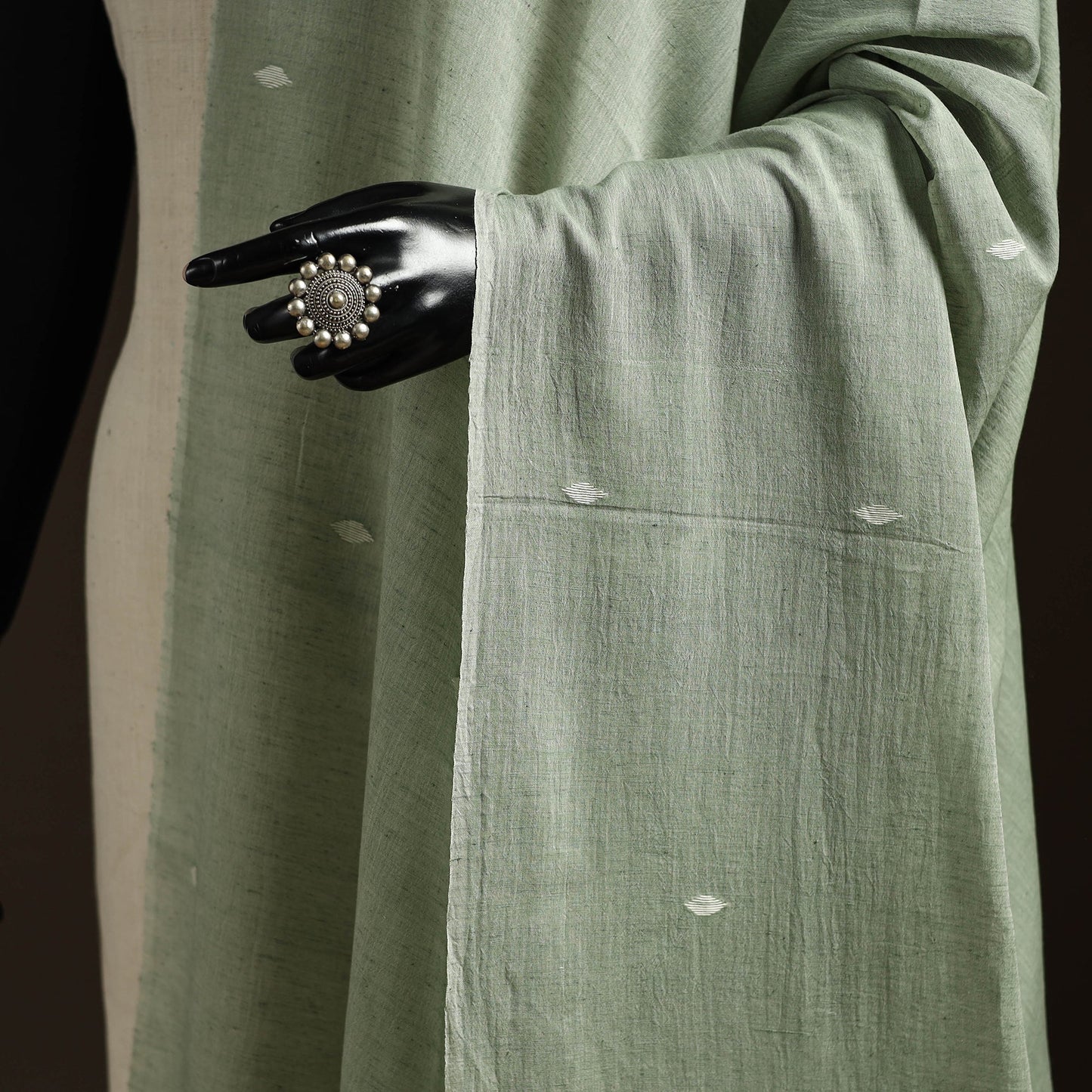 Handloom cotton burdwan jamdani dupatta 13 - handcrafted