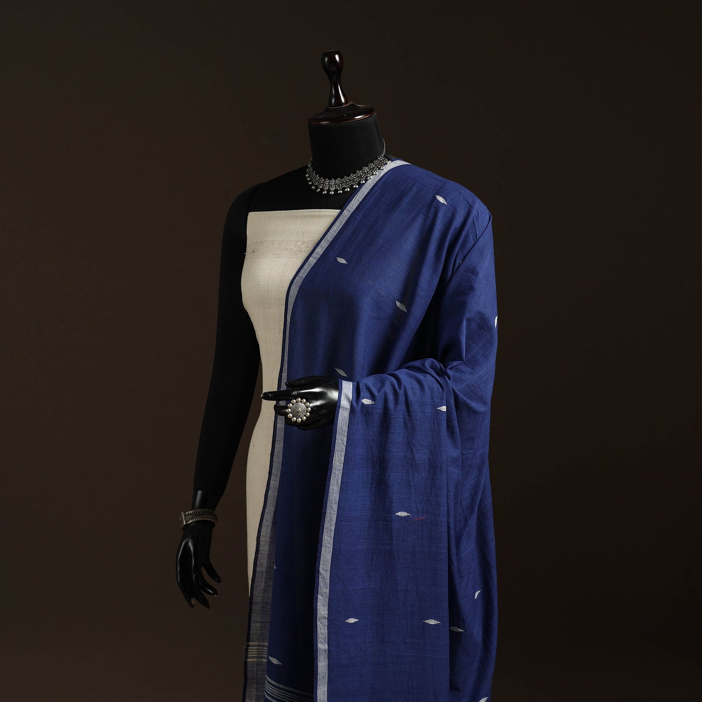 Handloom cotton burdwan jamdani dupatta 15 - handcrafted