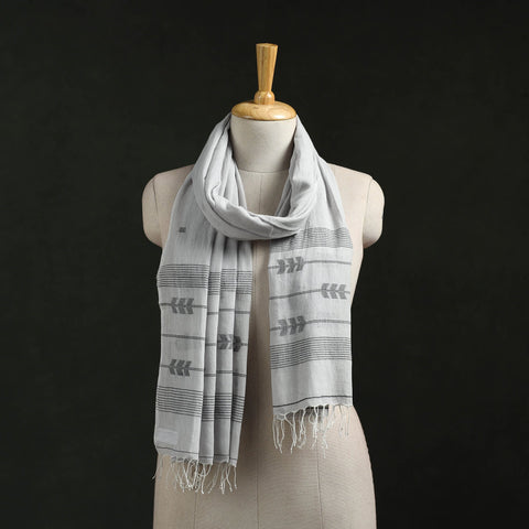 Handloom cotton burdwan jamdani stole with tassels 18