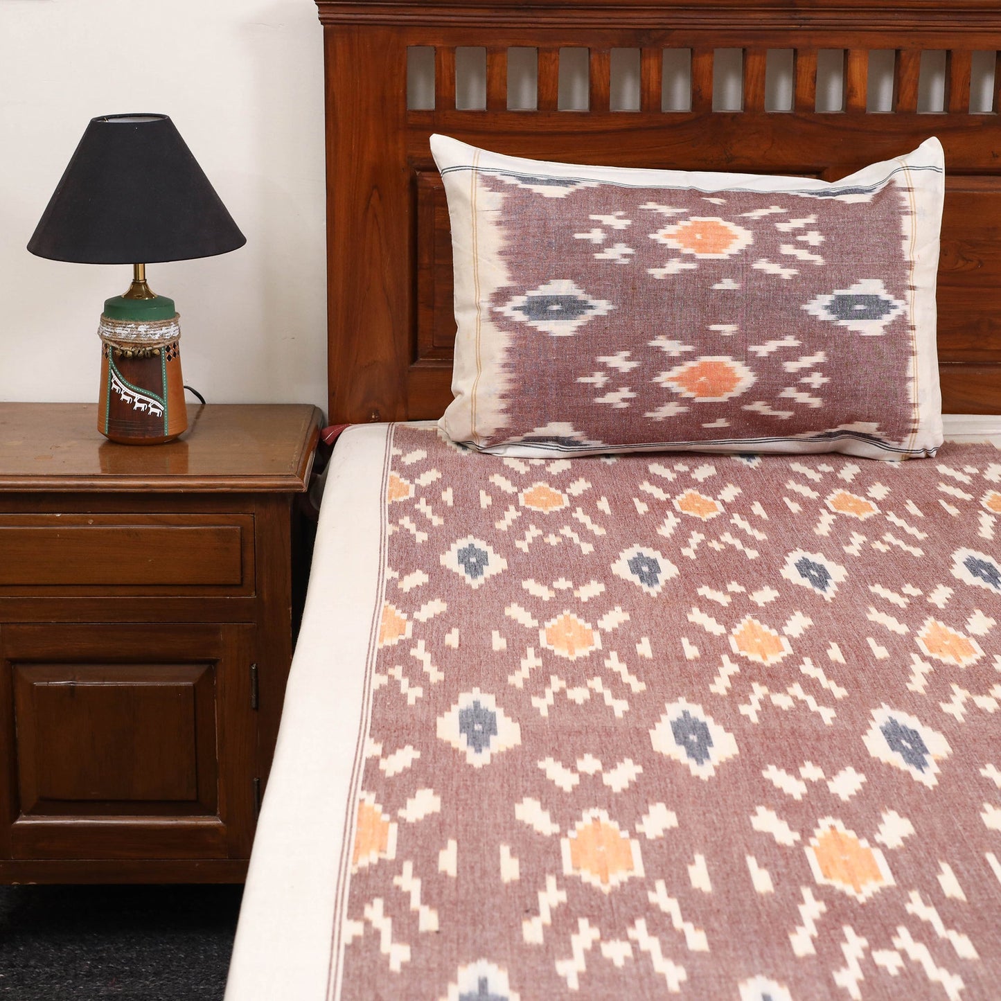 Handloom cotton double pochampally ikat bed sheet set (108