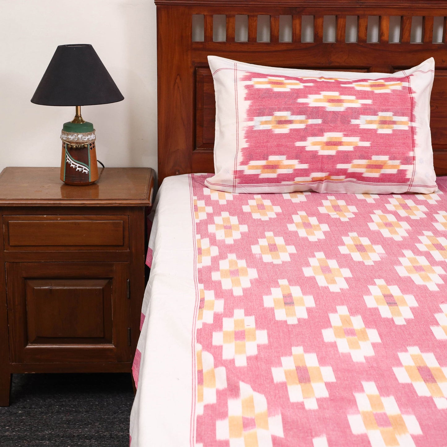 Handloom cotton double pochampally ikat bed sheet set (108