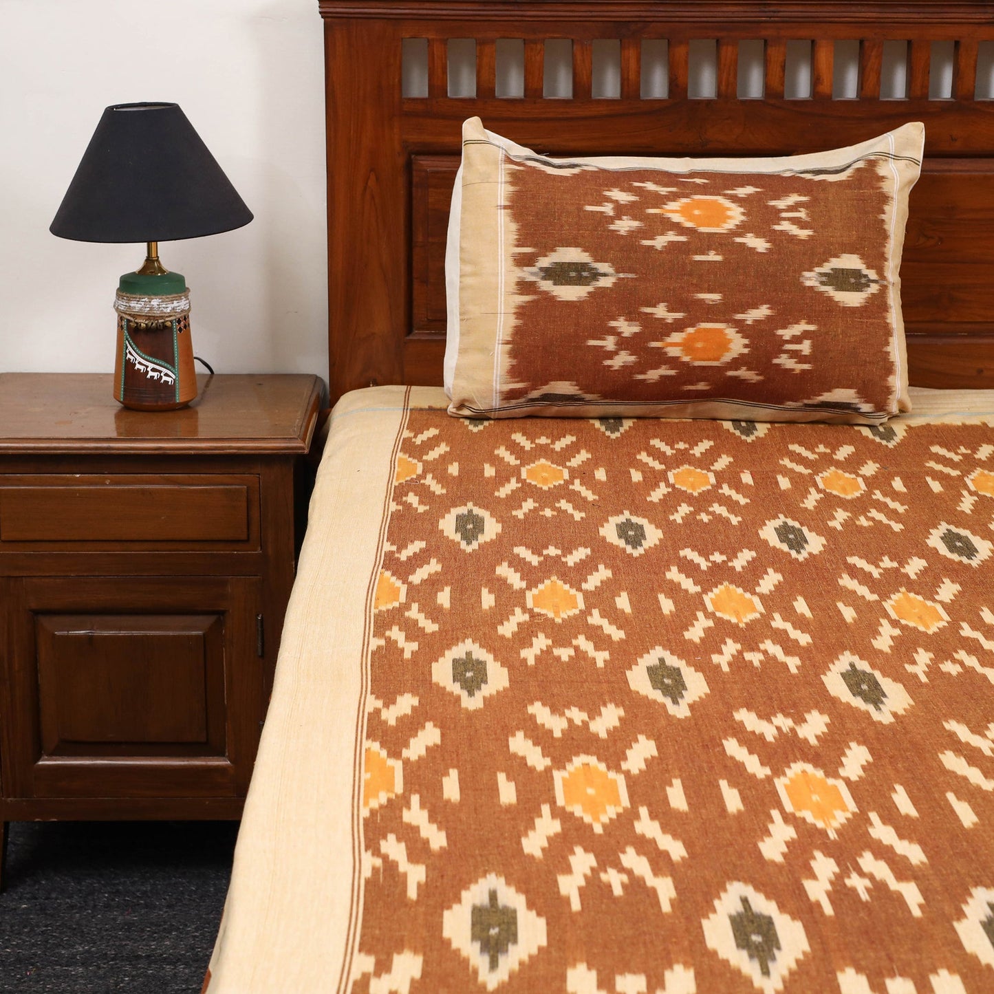 Handloom cotton double pochampally ikat bed sheet set (108