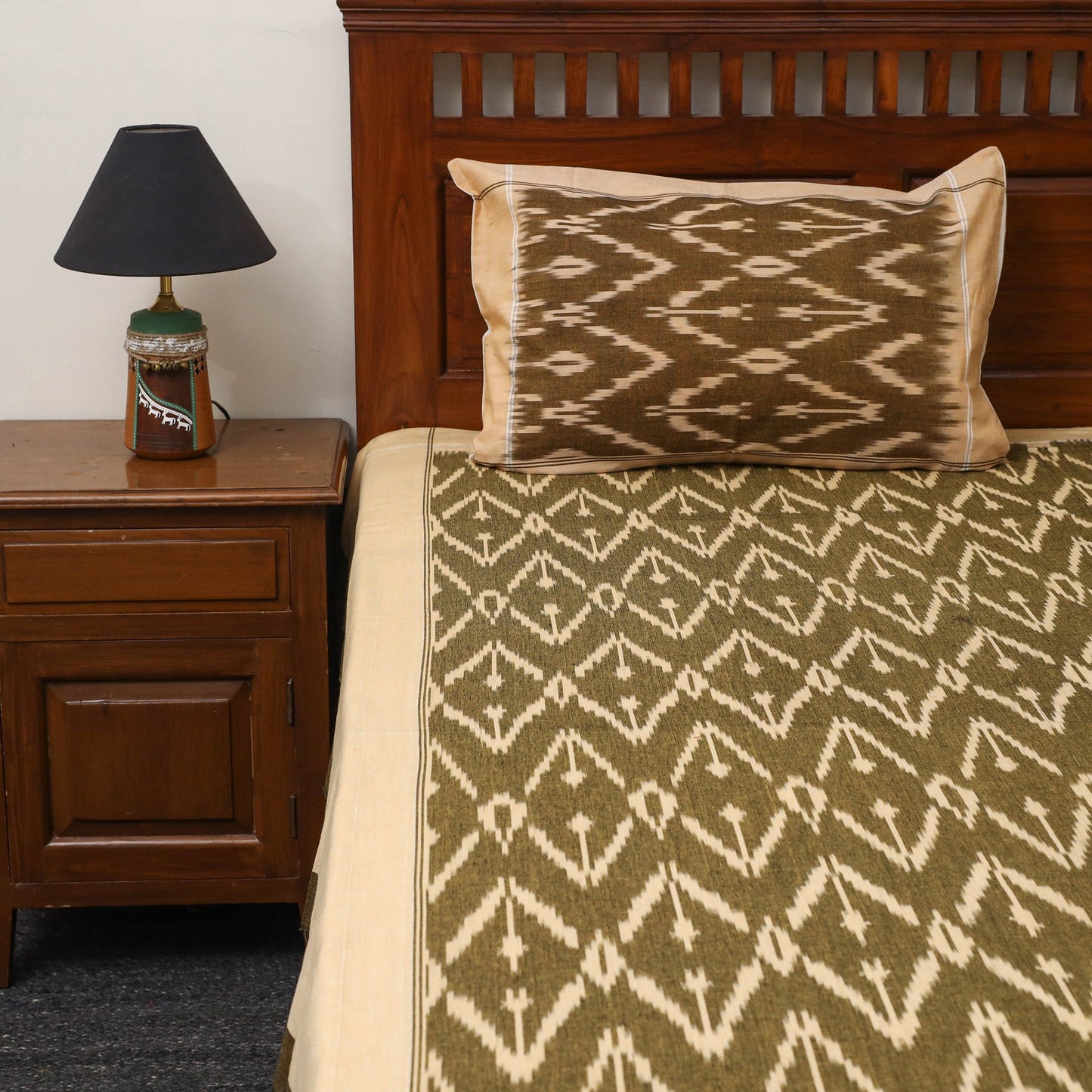 Handloom cotton double pochampally ikat bed sheet set (108