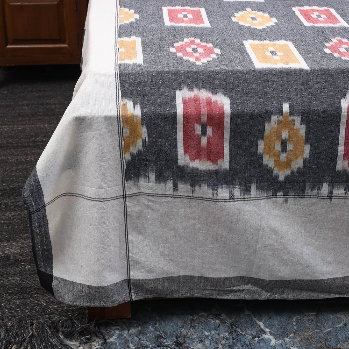 Handloom cotton double pochampally ikat bed sheet set (108