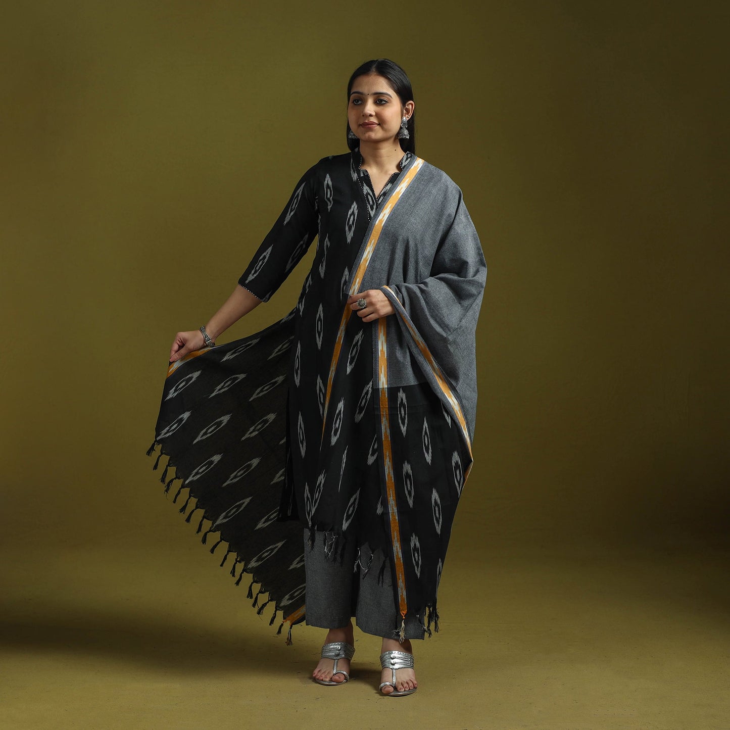 Handloom cotton embroidered pochampally ikat 3pc kurta set