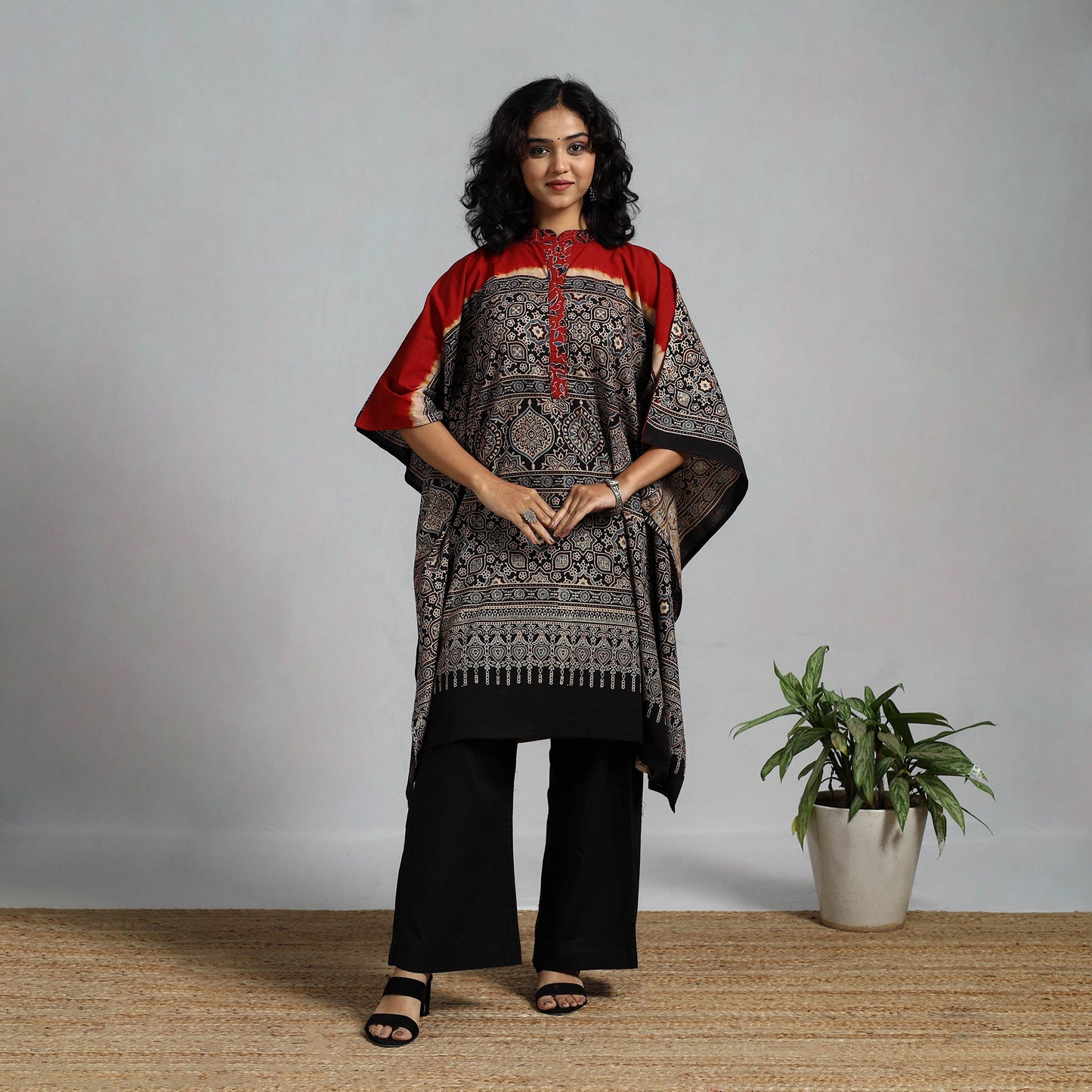 Handloom cotton natural dyed medium kaftan 04 - handcrafted