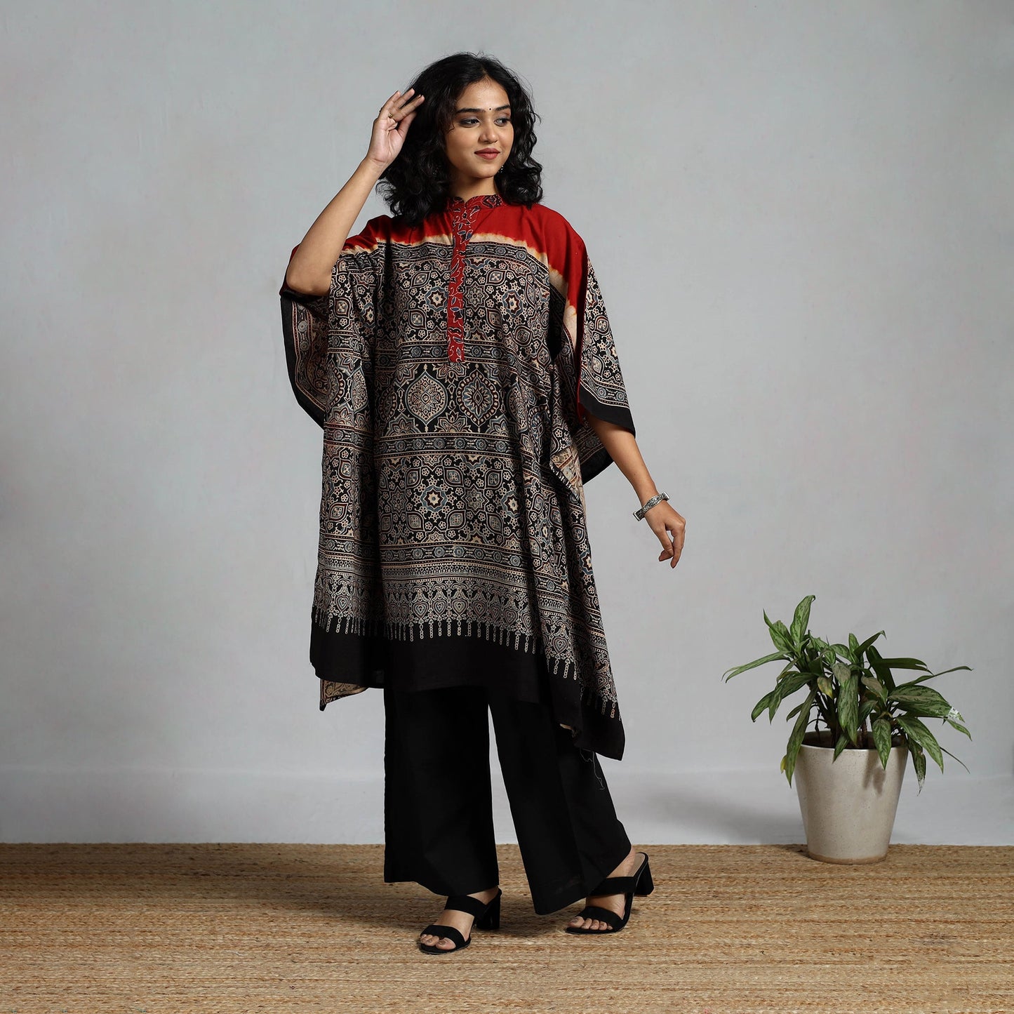 Handloom cotton natural dyed medium kaftan 04 - handcrafted